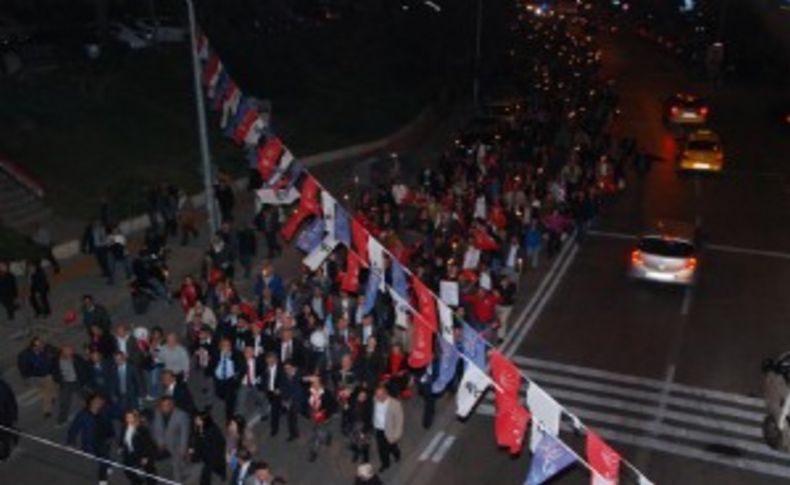 CHP Karabağlar'da zafer provası yapıldı